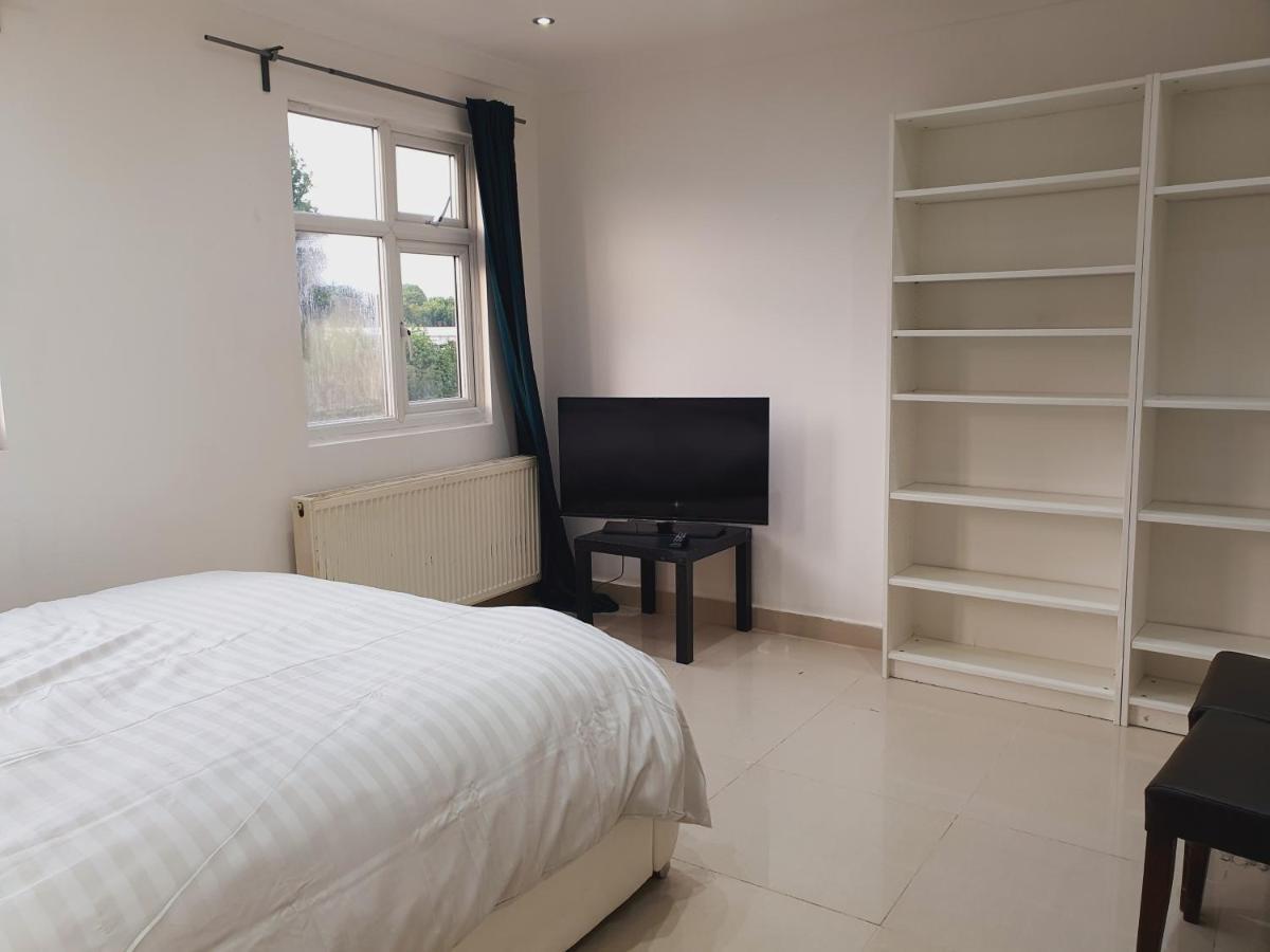 Private Room- Direct Travel Central/ Heathrow London Luaran gambar